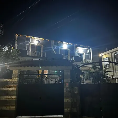 Kollombo Seaside 홈스테이 Vlorë