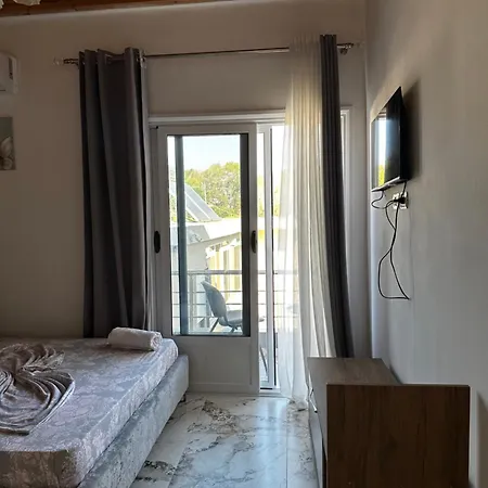 Kollombo Seaside * Vlorë